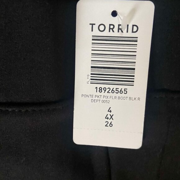 Torrid NWT size 4 Pocket Pixie Flare Studio Luxe Ponte High-Rise Pant - Picture 8 of 9
